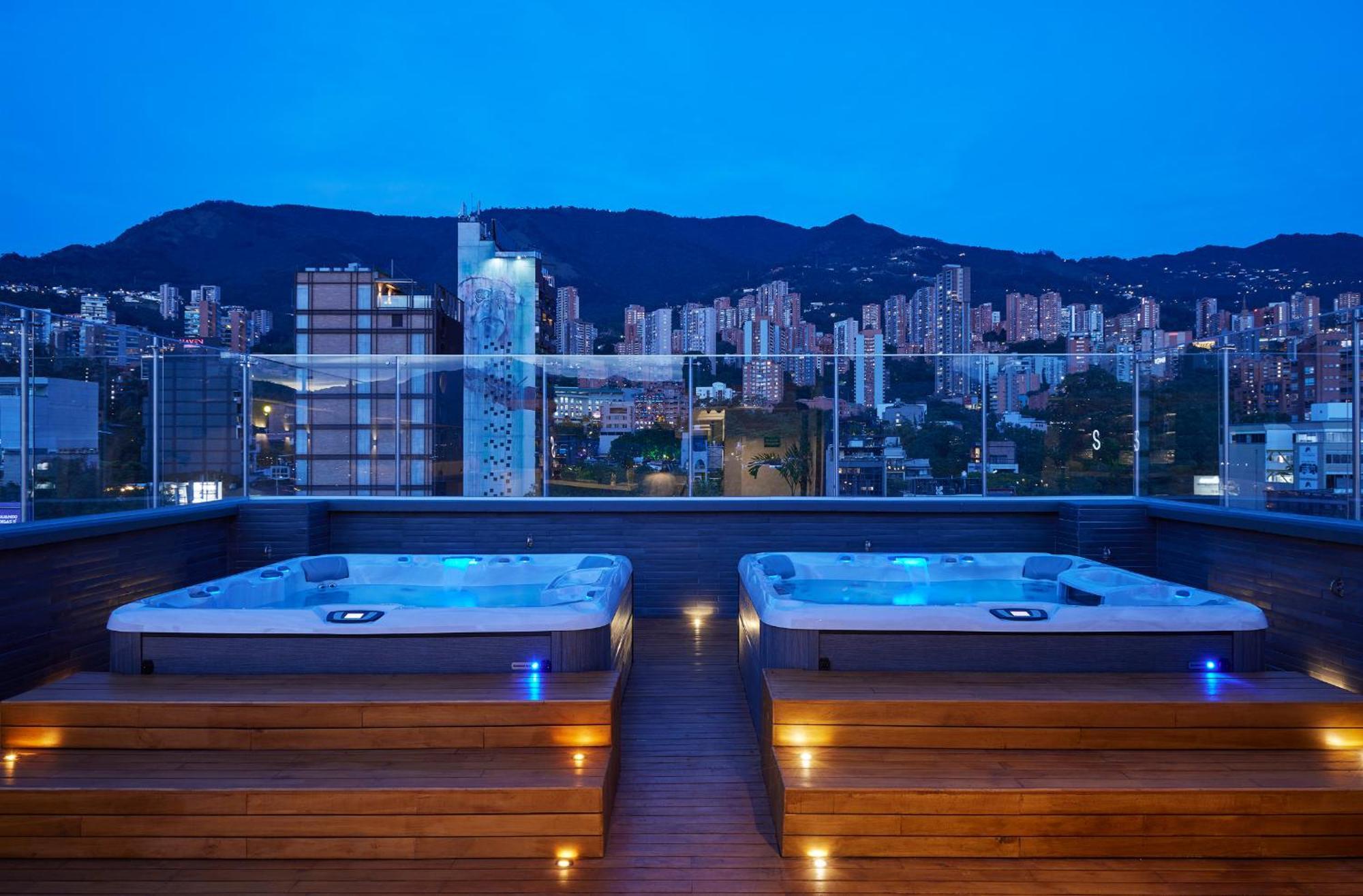 Hotel Selis Medellin Exterior photo